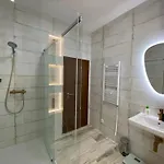 Art Design Gallery - Center Apartman