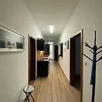 Apartman Art Design Gallery - Center