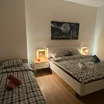 Art Design Gallery - Center Apartman