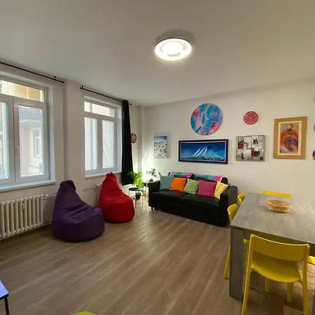 Art Design Gallery - Center - Free Parking Apartment Bratislava