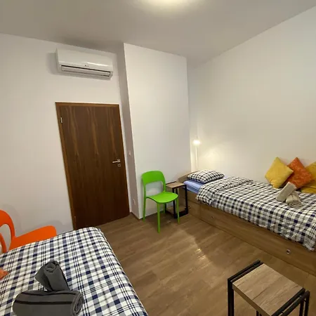 Apartment Art Design Gallery - Center - Free Parking Bratislava
